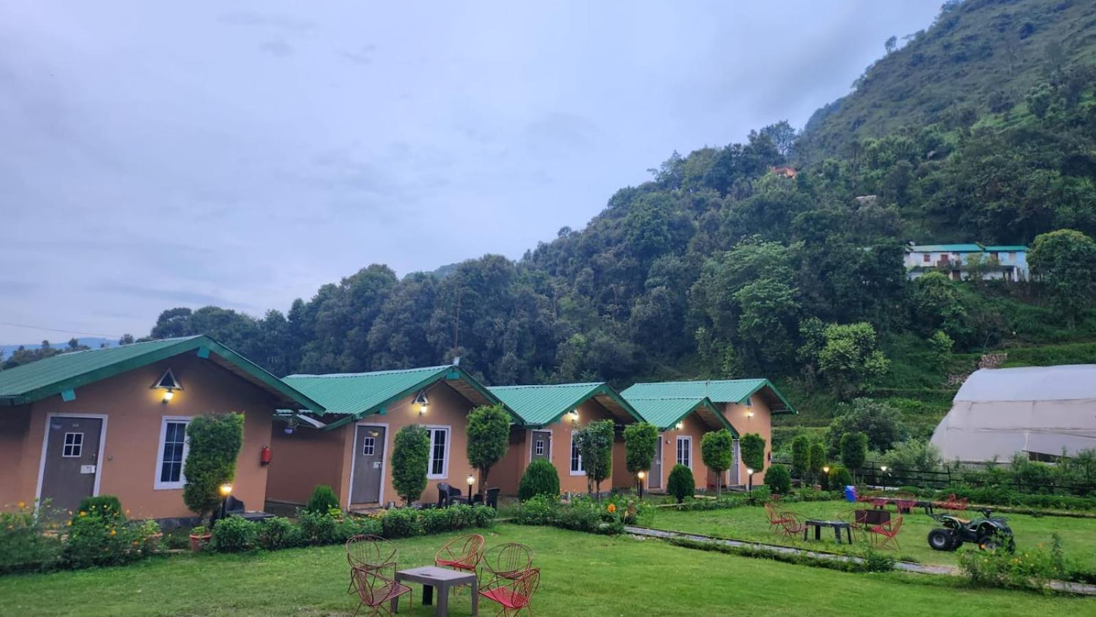 The Farm Cottages Nainital Exteriör bild